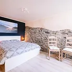 A La Maison D'ode Casa de Férias *